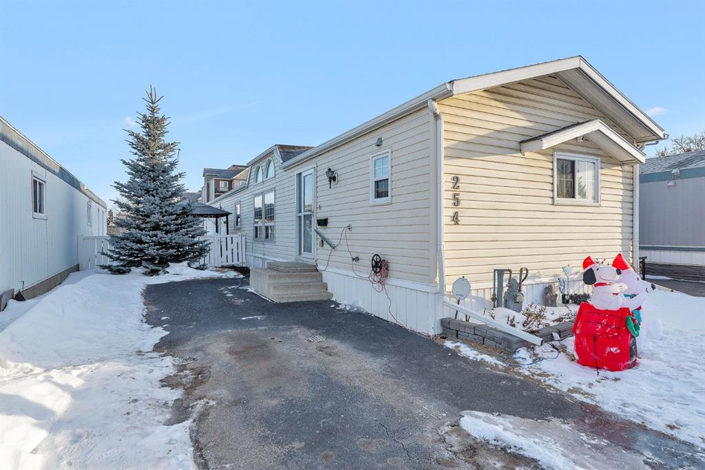 Picture for 254 Erin Woods Circle SE