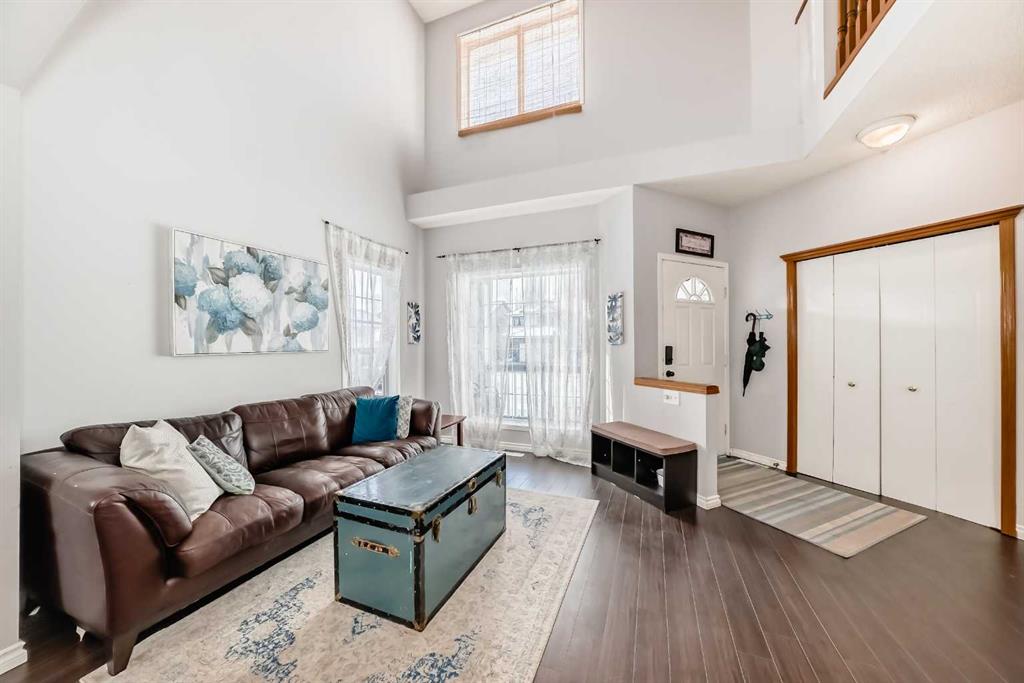 Picture for 38 Mt Douglas Close SE