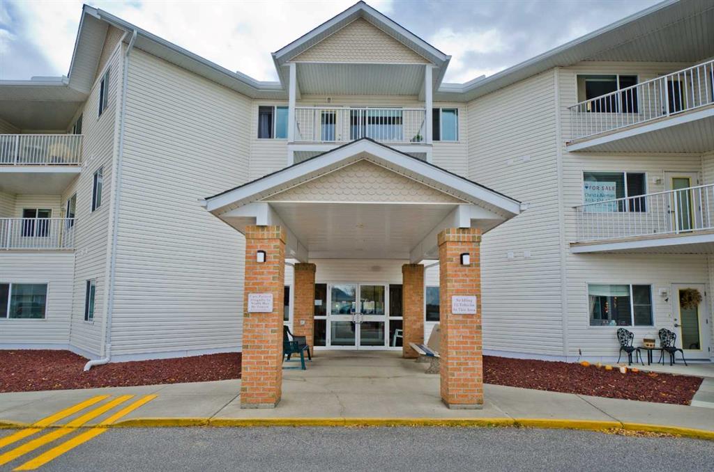 Picture for 301, 3 Parklane Way 