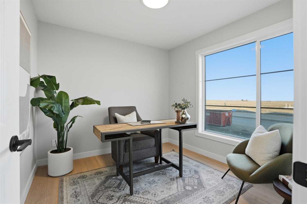 Picture for 129 Wild Rose Way SE