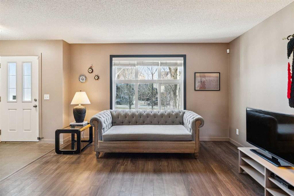 Picture for 43 Sunset Road 