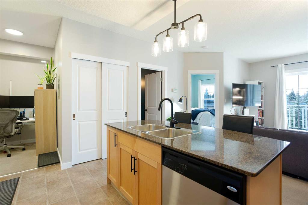 Picture for 3114, 5605 Henwood Street SW