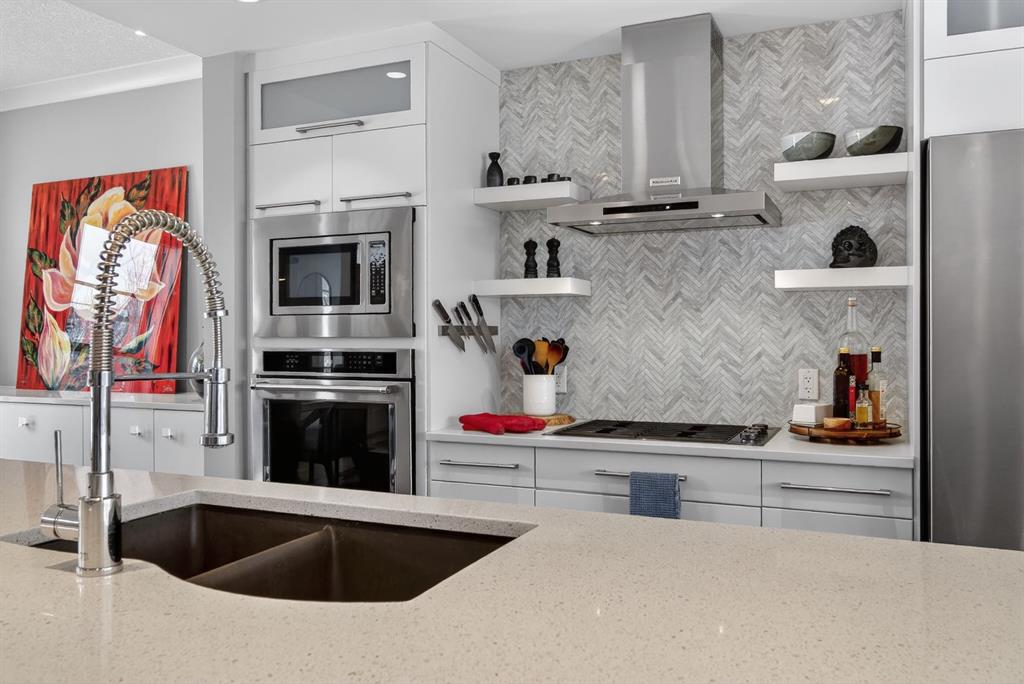 Picture for 119 Victoria Cross Boulevard SW