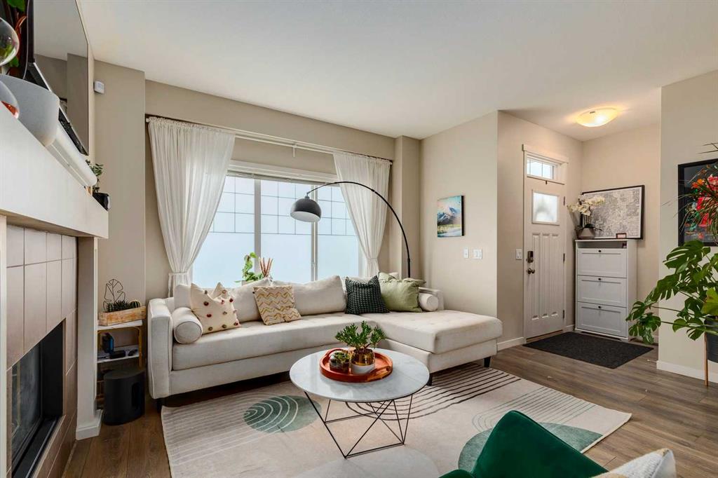 Picture for 159 Mahogany Grove SE