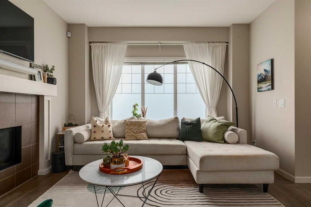 Picture for 159 Mahogany Grove SE