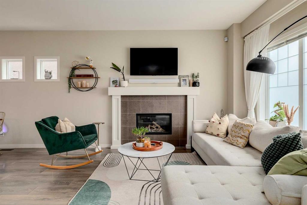 Picture for 159 Mahogany Grove SE