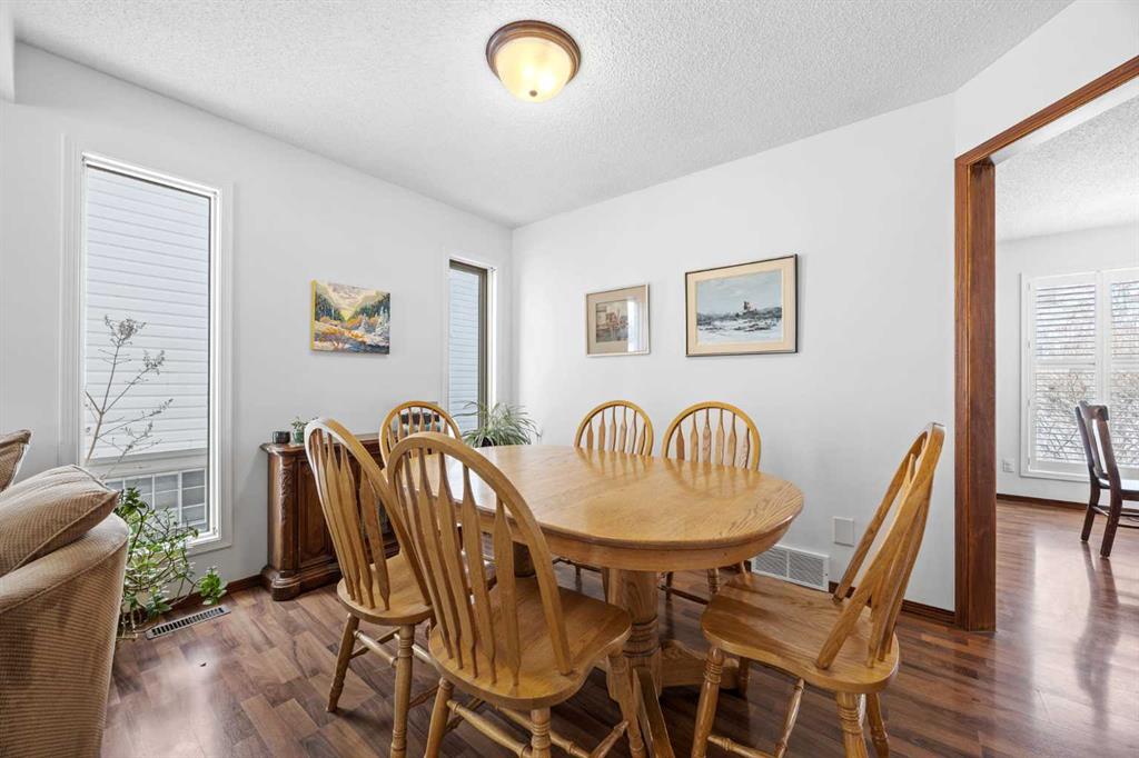 Picture for 292 Douglas Ridge Close SE