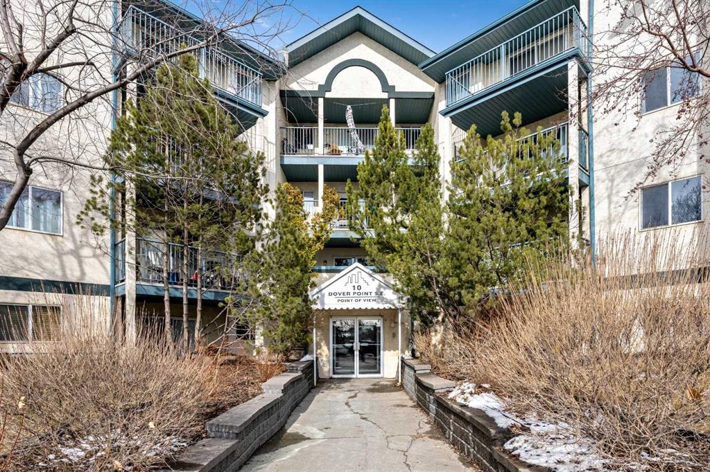 Picture for 106, 10 Dover Point SE