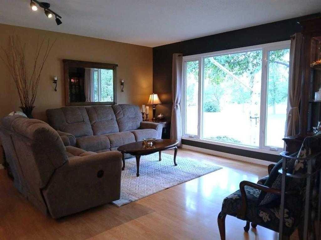 Picture for 3808 49A Avenue 