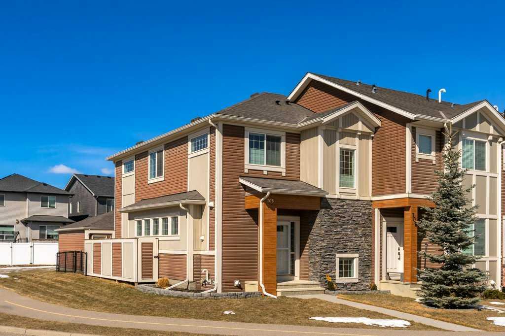 Picture for 705 Nolan Hill Boulevard NW