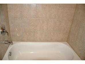 Picture for 2, 6147 Buckthorn Road NW