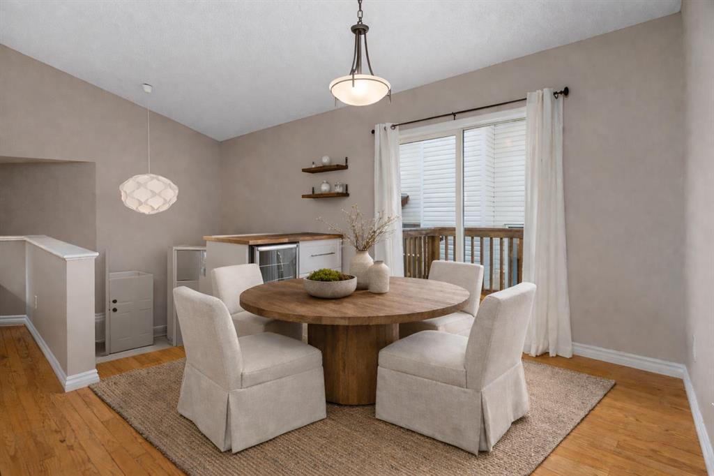 Picture for 144 Mt Apex Green SE