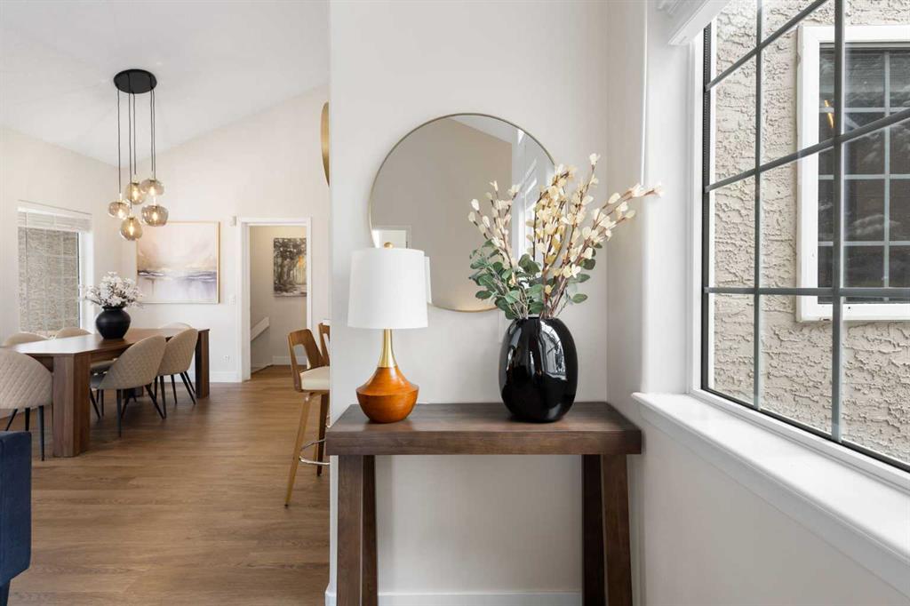 Picture for 207, 1997 Sirocco Drive SW