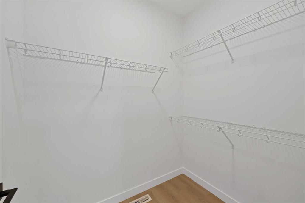 Picture for 82 Heritage Circle 