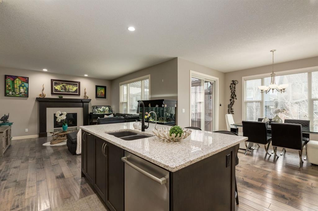 Picture for 39 Cranbrook Crescent SE