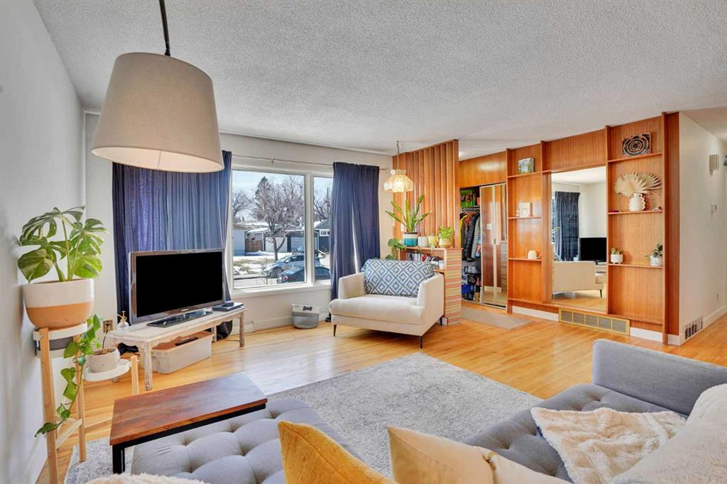 Picture for 36 Malibou Road SW