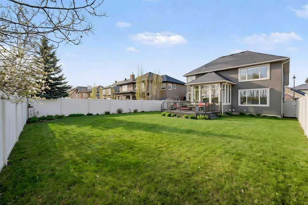 Picture for 78 Aspen Cliff Close SW