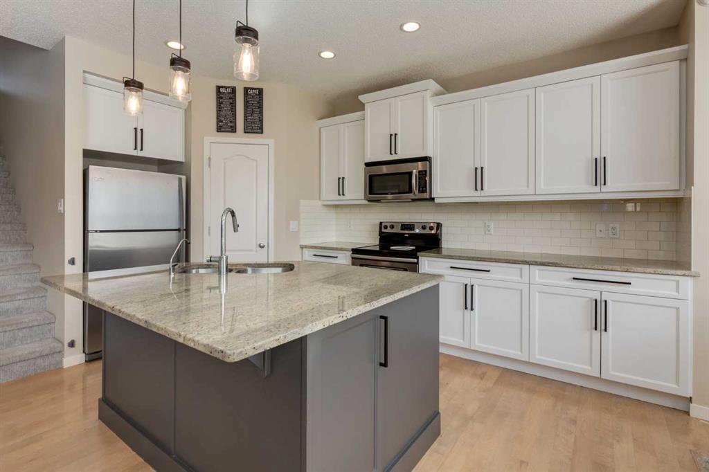Picture for 152 Brightoncrest Manor SE