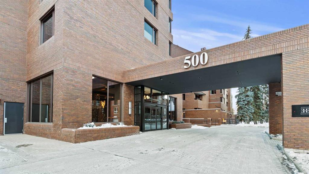 Picture for 1002A, 500 Eau Claire Avenue SW
