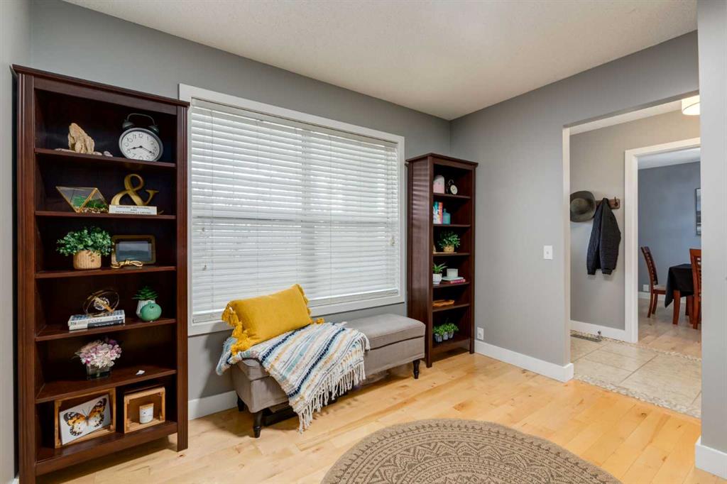 Picture for 16 Prestwick Road SE