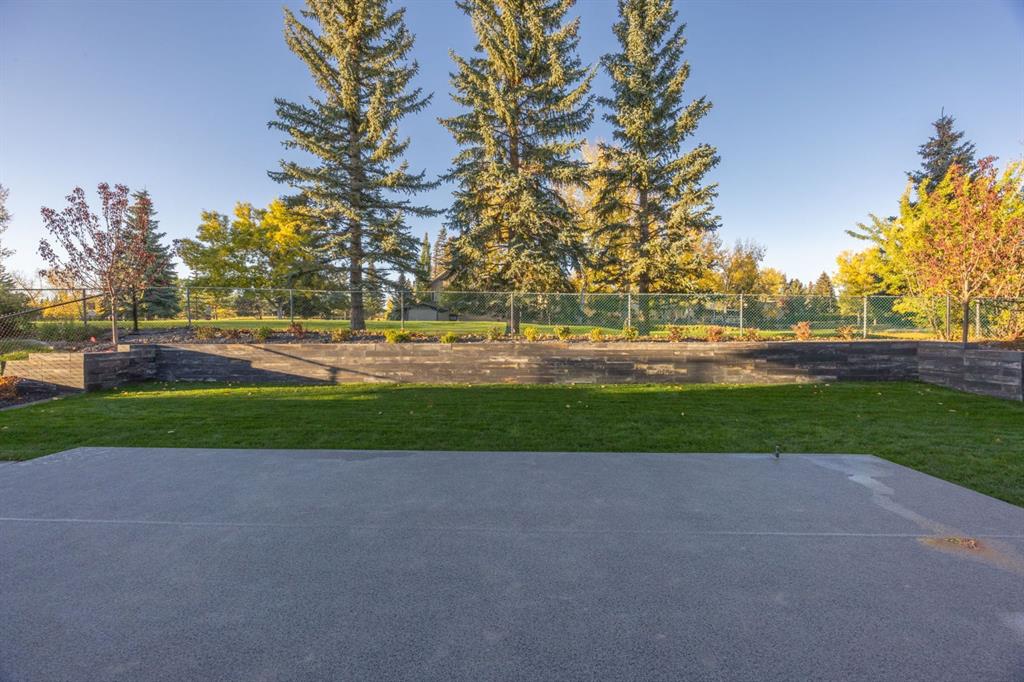 Picture for 620 Varsity Estates Crescent NW