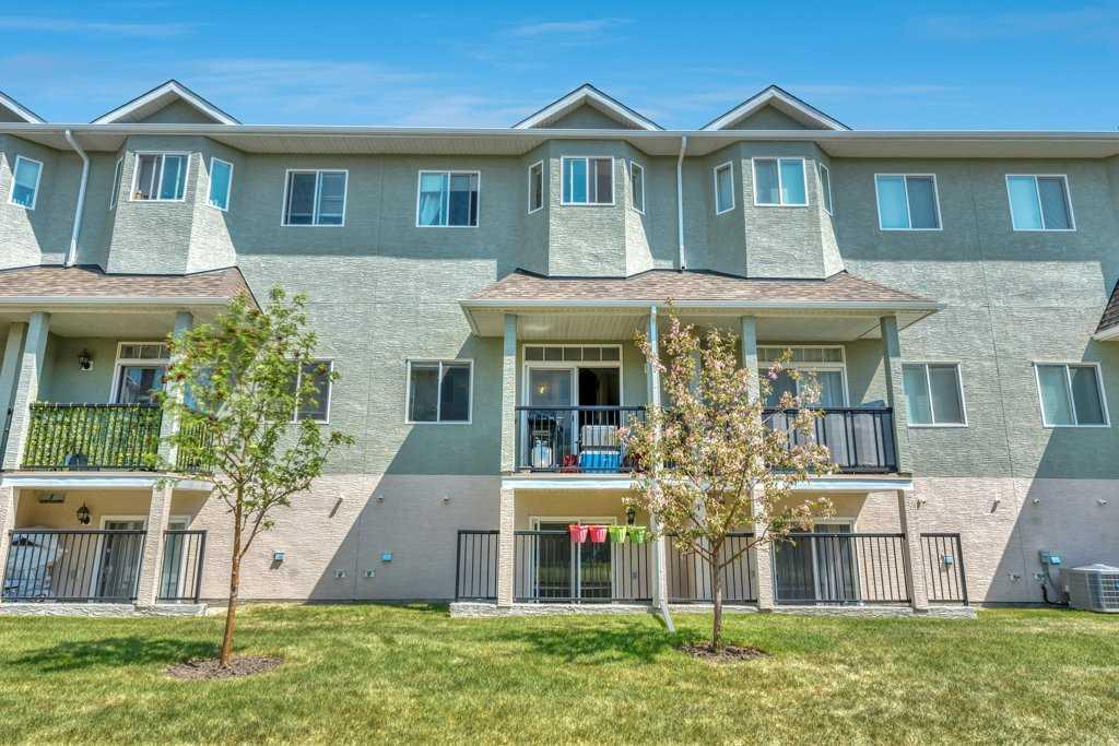 Picture for 318 Strathcona Circle 