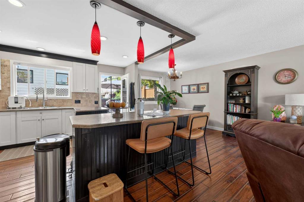 Picture for 7539 Hunterview Drive NW