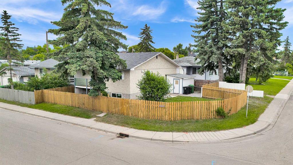 Picture for 3820 14 Avenue SE
