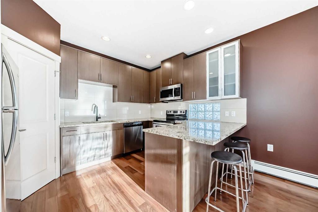 Picture for 103, 4704 Stanley Road SW