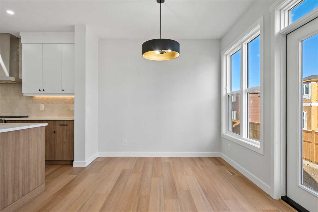 Picture for 38 Amblefield Common NW