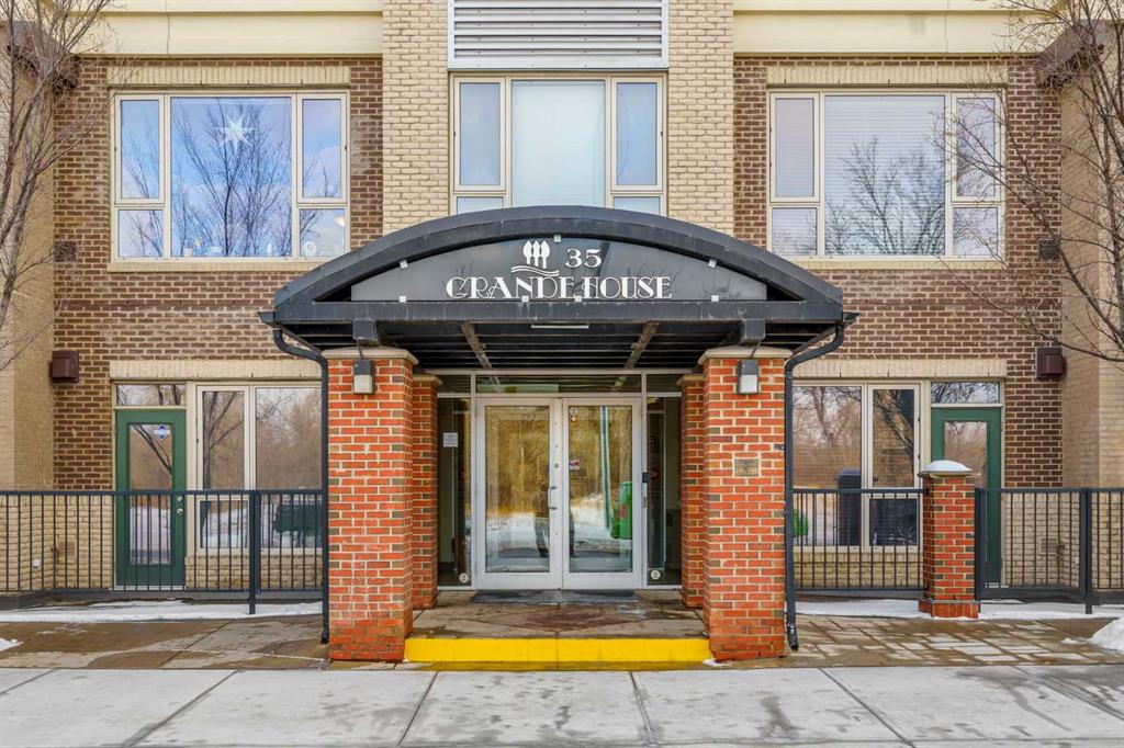 Picture for 504, 35 Inglewood Park SE