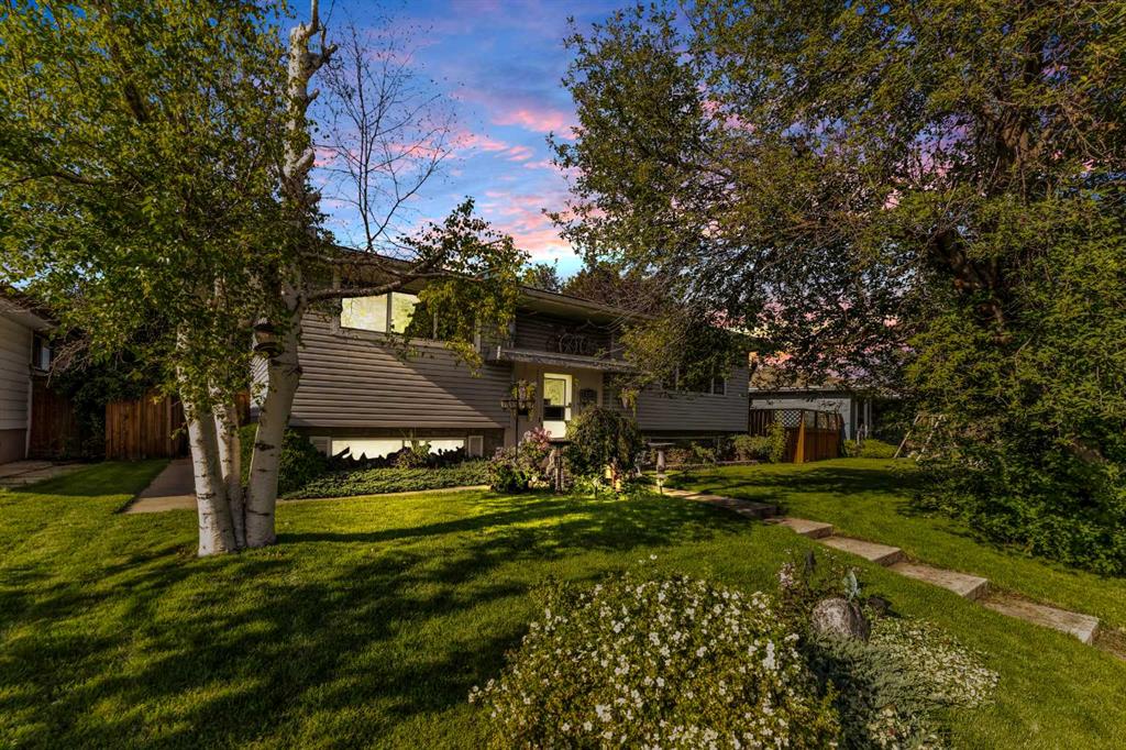 Picture for 46 Marbrooke Circle NE