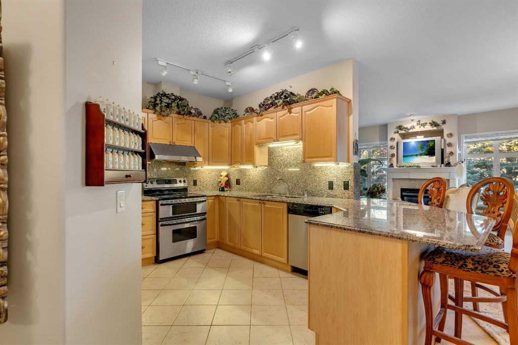 Picture for 3206, 3206 Lake Fraser Court SE