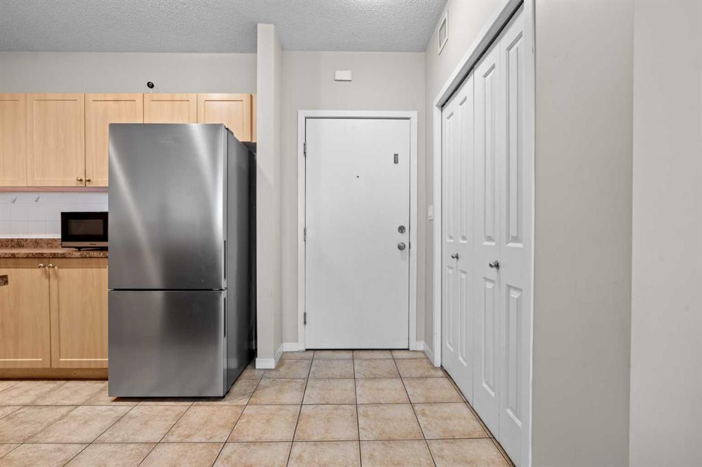 Picture for 1308, 333 Taravista Drive NE