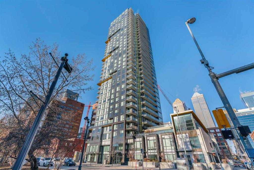 Picture for 2102, 310 12 Avenue SW