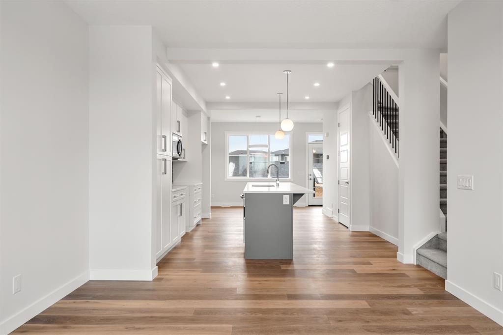 Picture for 17 Sora Gate SE