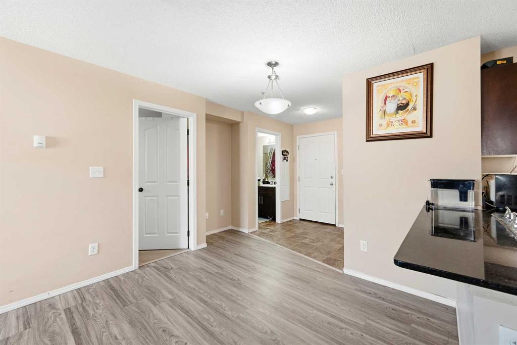 Picture for 307, 7130 80 Avenue NE