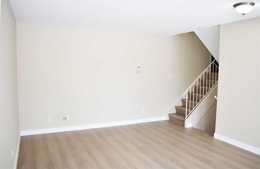 Picture for 4, 4740 Dalton Drive NW