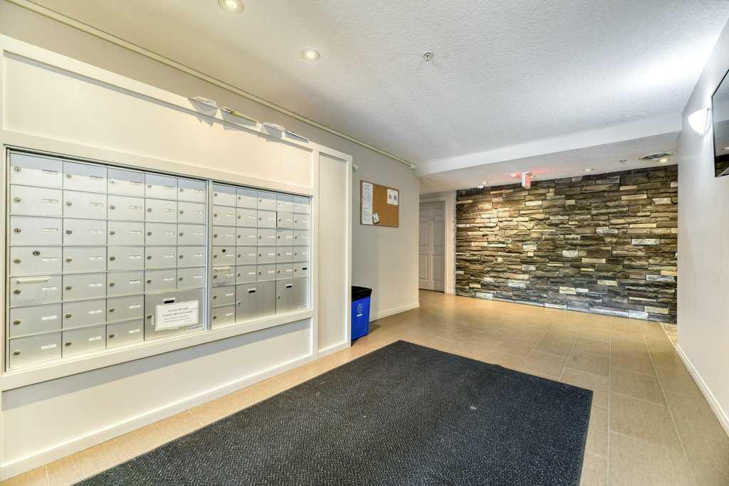 Picture for 102, 6315 Ranchview Drive NW