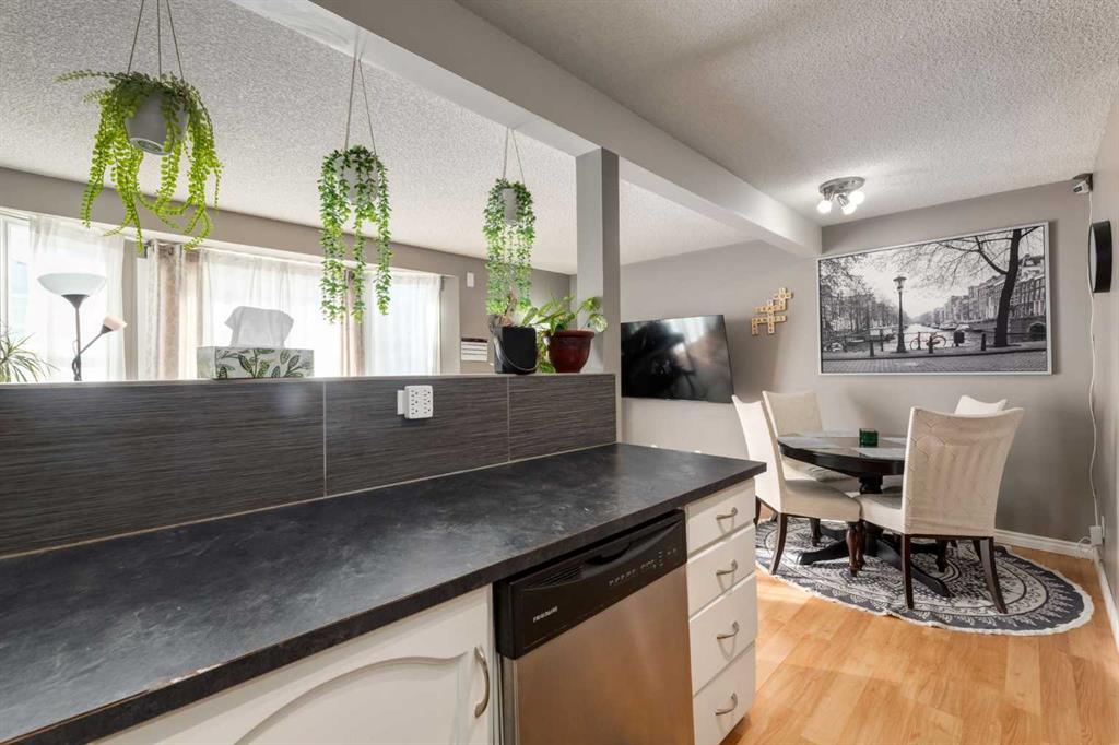 Picture for 41 Harvest Glen Heights NE