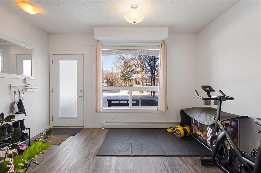 Picture for 106, 1740 9 Street NW