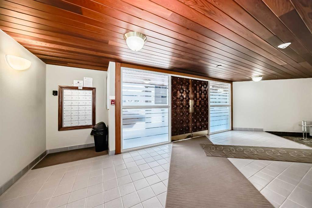 Picture for 405, 824 Royal Avenue SW