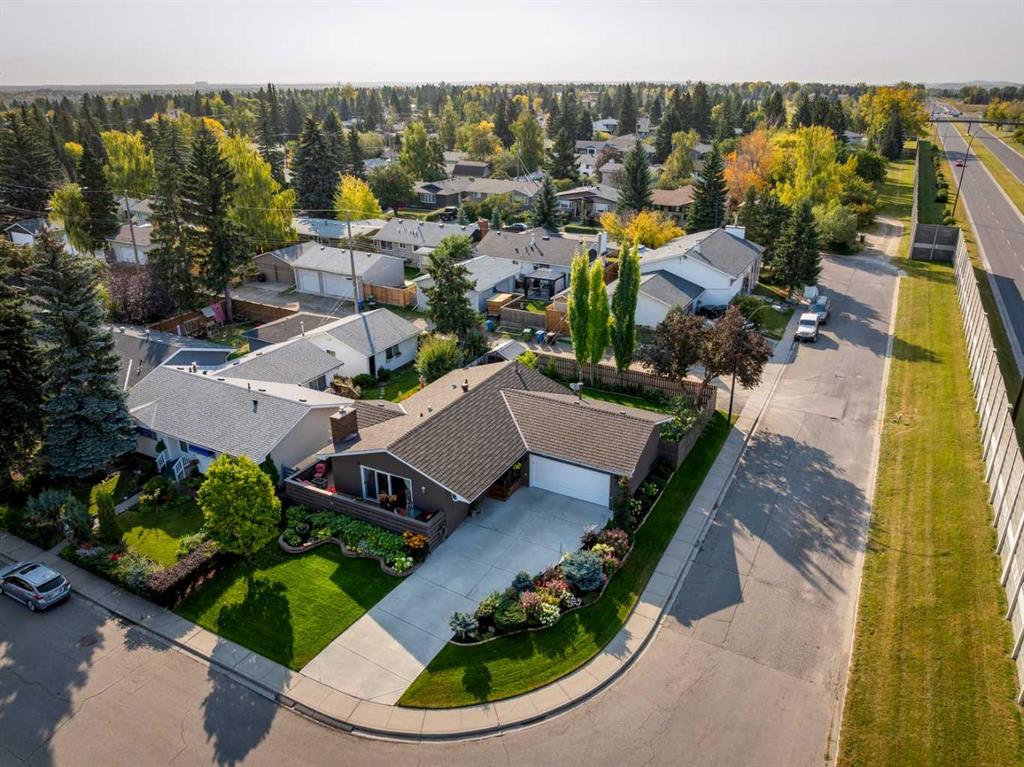 Picture for 1423 107 Avenue SW