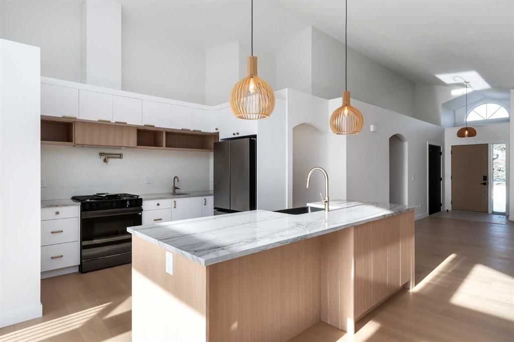 Picture for 58 Edgevalley Close NW