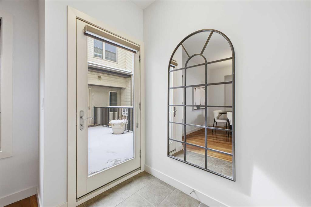 Picture for 202, 1905 27 Avenue SW