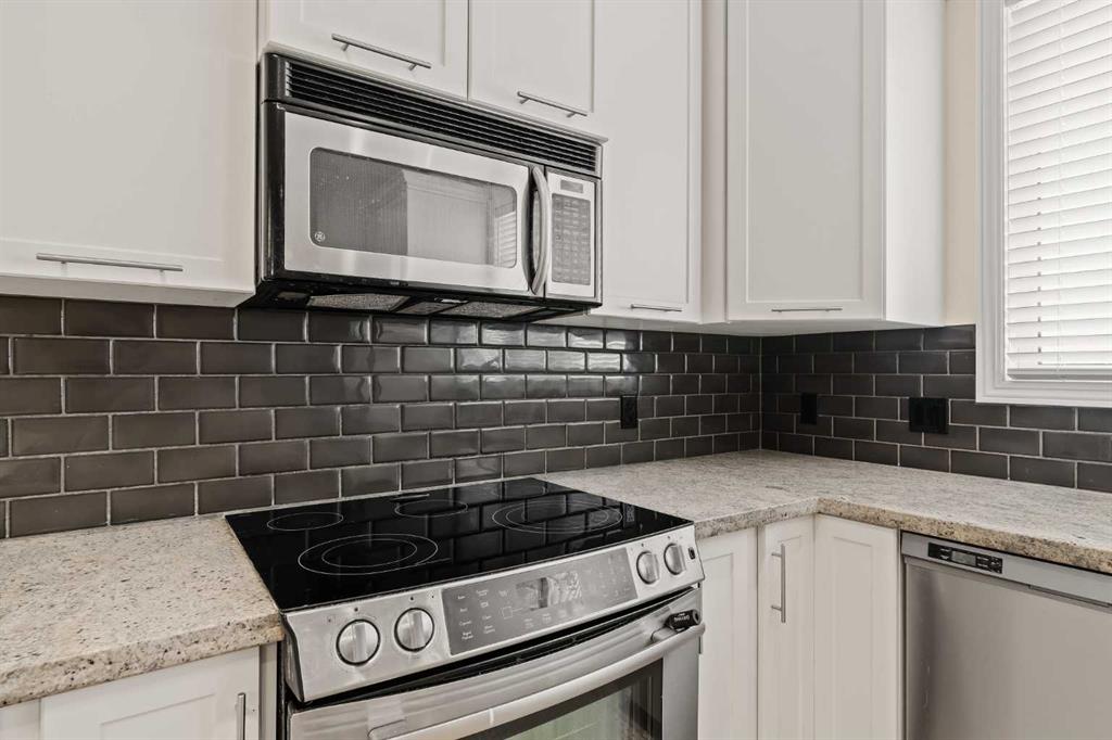 Picture for 2964 Peacekeepers Way SW