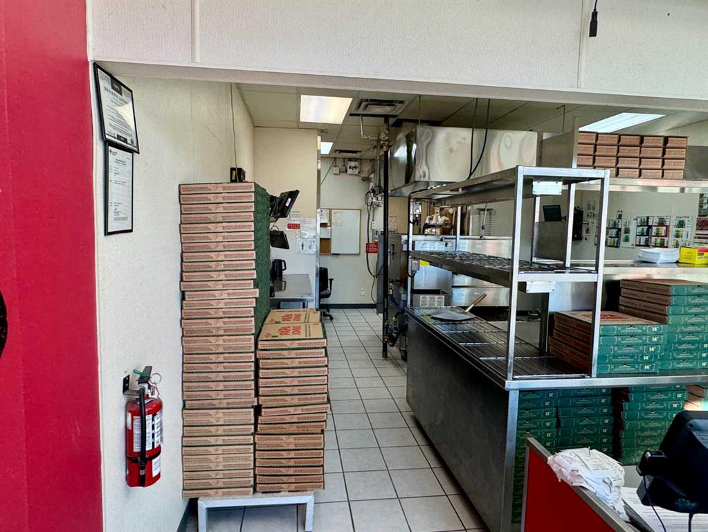 Picture for 605, 200 Southridge Drive 