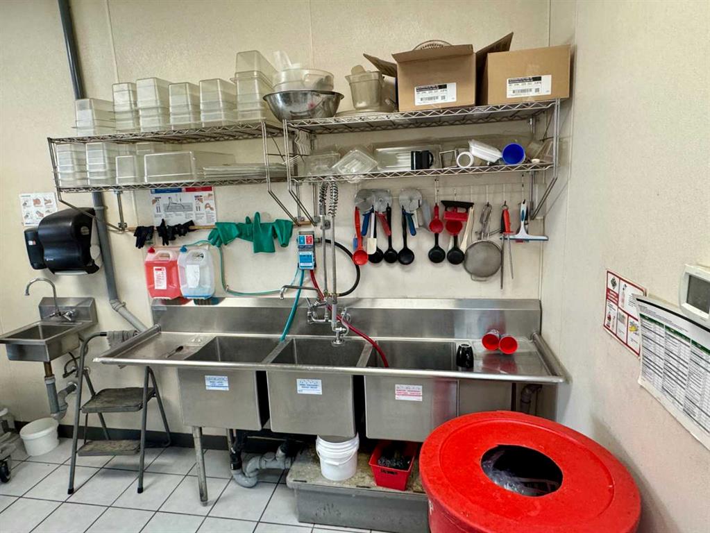 Picture for 605, 200 Southridge Drive 