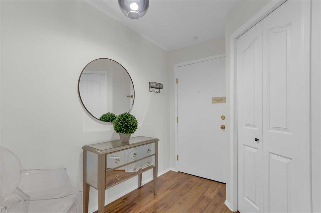 Picture for 306, 6000 Somervale Court SW