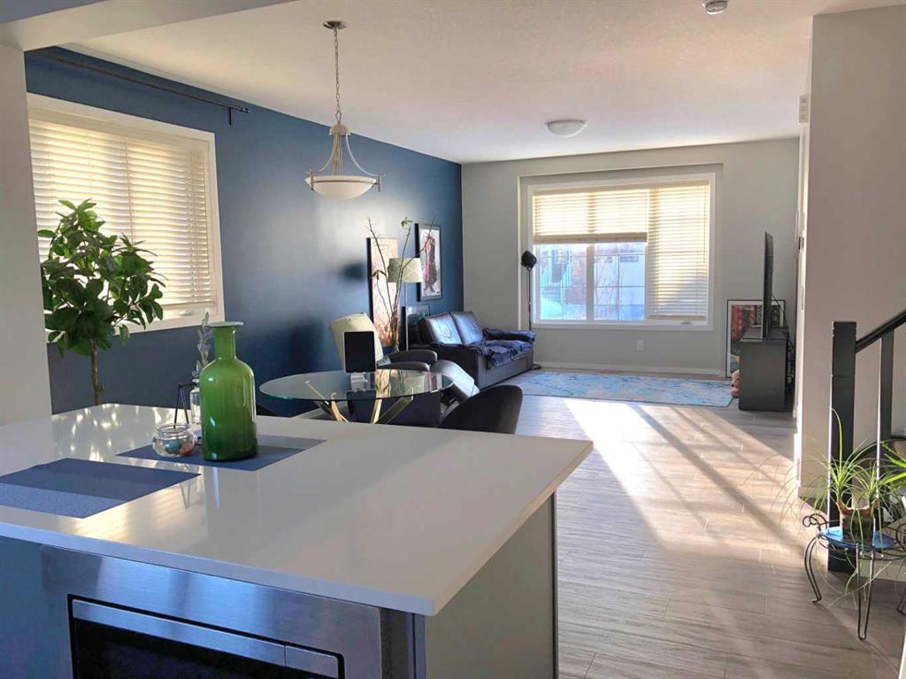 Picture for 292 Yorkville Road SW